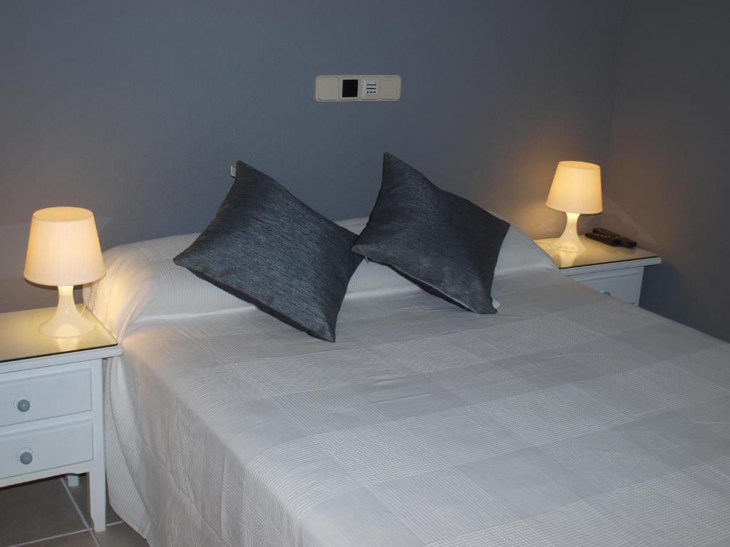 Hostal El Parque San Martín de la Vega Екстериор снимка